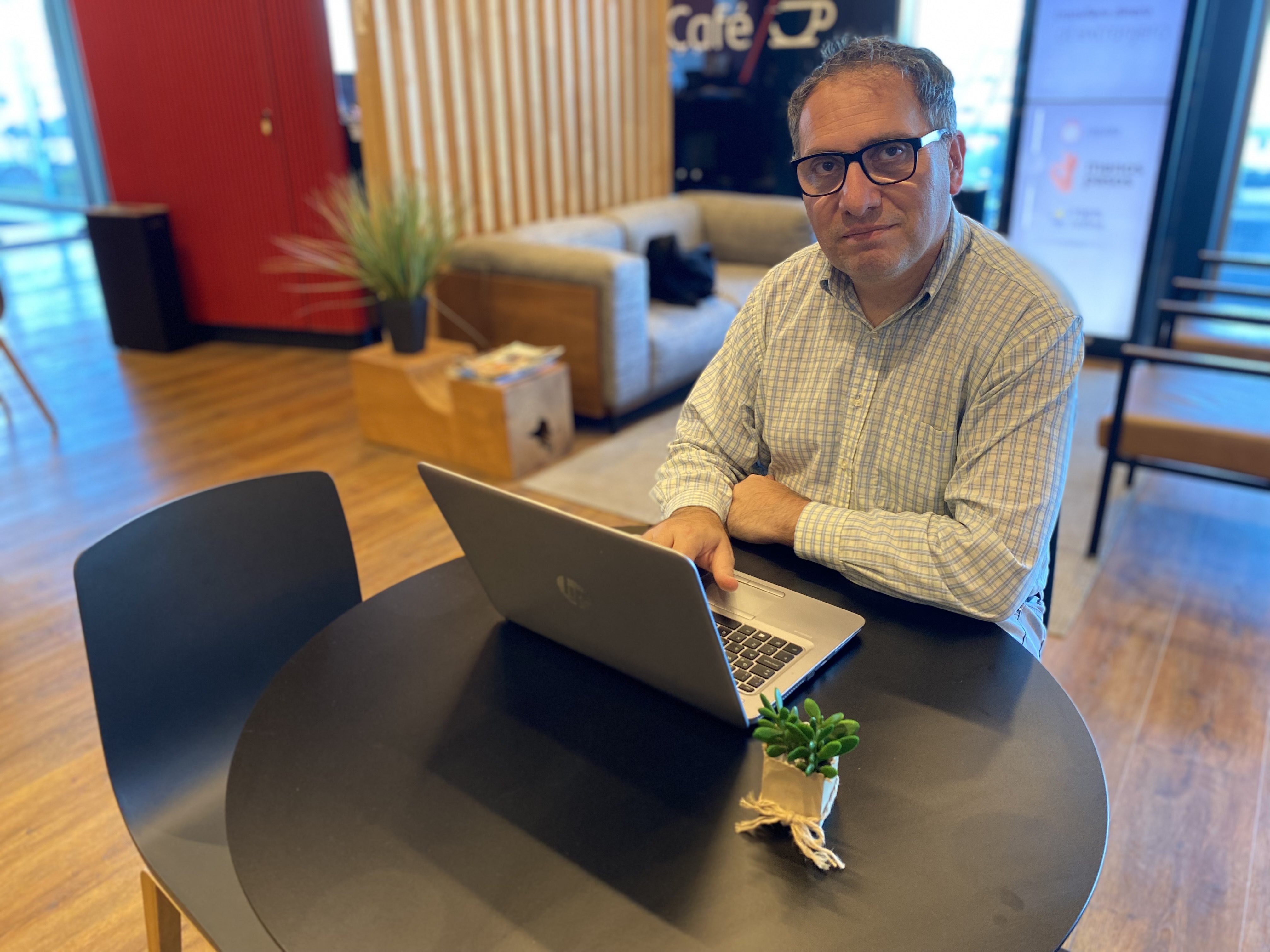 Larry, creador de ProfitUp